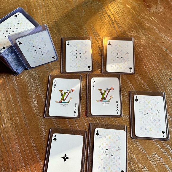 Louis Vuitton Monogram Murakami Playing Cards COA (ONE) - Picture 5 of 5